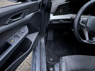 Volkswagen Golf 8.5 ETSI 1.5 HYBRIDE AUTOMAAT NAVI CLIMA CAMERA LED VIRT DASH TREKHAAK B.J 12-2024 picture 12