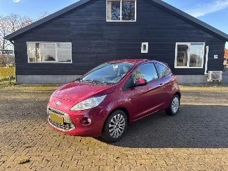 Vaurioauto  passenger cars Ford Ka 1.2 TITANIUM AIRCO STUURBEKR ELEC PAKKET LMV B.J 05-2011 PLAATSCHADE 2011/5