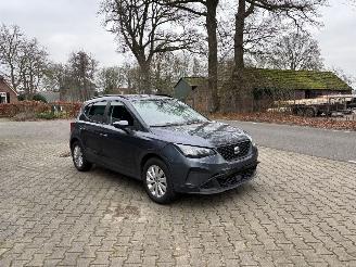 Seat Arona TSI STYLE 110 PK NAVI CLIMA CAMERA LED PARK ASS PDC B.J 2024 picture 3