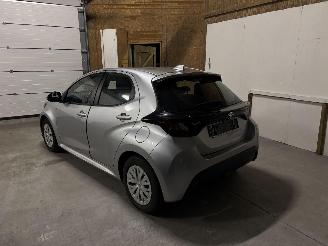 Toyota Yaris 1.5 AUTOMAAT HYBRIDE B.J 07-2022 picture 4