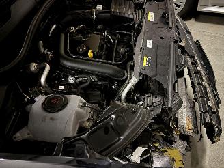 Volkswagen T-Cross AUTOMAAT FACELIFT 116 PK CLIMA CAMERA VIRT DASH B.J 04-2024 picture 17