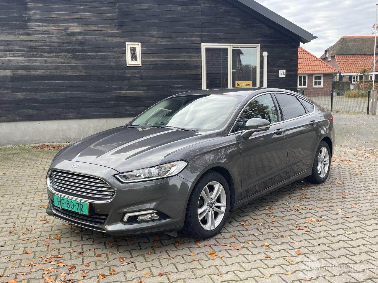 Ford Mondeo 1.5 AUTOMAAT NAVI CLIMA LED TREKHAAK B.J 2018 MOTORSCHADE MOTOR LOOPT