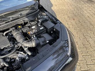 Hyundai Bayon AUTOMAAT T-GDI NAVI CAMERA LED B.J 11-2025 SCHROEFSCHADE NIEUW picture 14