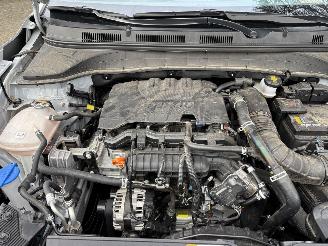 Hyundai Kona N-LINE SPORT T-GDI CLIMA CAMERA APP LED B.J 04-2023 lichte schade picture 17