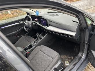 Volkswagen Golf 8 TSI EDITION NAVI CLIMA CAMERA LED PDC B.J 2023 PLAATSCHADE picture 9