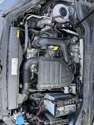 Volkswagen Golf VARIANT TSI 110 PK NAVI CLIMA CAMERA PDC B.J 2020 picture 19