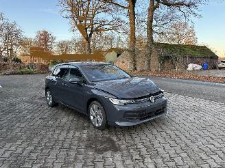 Damaged car Volkswagen Golf FACELIFT 8.5 ETSI 1.5 HYBRIDE AUTOMAAT NAVI CLIMA CAMERA LED VIRT DASH TREKHAAK B.J 12-2024 2024/12