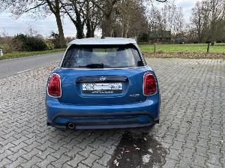 Mini Cooper AUTOMAAT 1.5 SPORT NAVI LEER CLIMA CAMERA B.J 07-2021 FULL OPTIONS picture 7