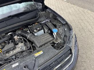 Volkswagen T-Cross TSI 110 PK STYLE NAVI CLIMA CAMERA VIRT DASH B.J 09-2022 picture 17