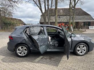 Volkswagen Golf 8 TSI 110 PK NAVI CLIMA VIRT DASH LED B.J 10-2020 picture 14