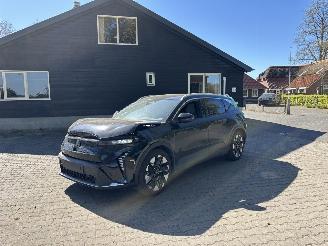 skadebil auto Renault Scenic E TECH EV 87 220 PK Long rage Alpine B.J 2025 2025/3