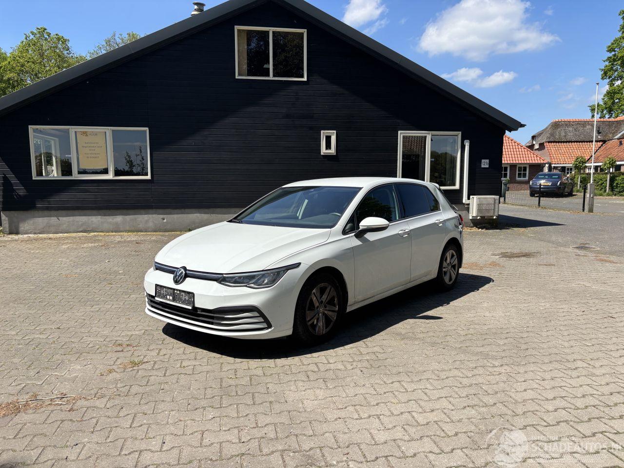 Volkswagen Golf 8 TSI 110 PK EDITION CLIMA LED PDC B.J 2021