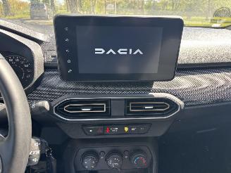 Dacia Sandero STEPWAY TCE EDITION AIRCO CAMERA LED PDC B.J 04-2025 PLAATSCHADE NIEUW picture 11
