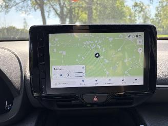 Toyota Yaris Cross HYBRIDE AUTOMAAT CLIMA CAMERA PDC B.J 06-2023 picture 12