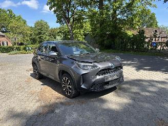 Unfallwagen Toyota Yaris Cross HYBRIDE 1.5 AUTOMAAT NAVI CLIMA CAMERA PDC B.J 06-2023 2023/6