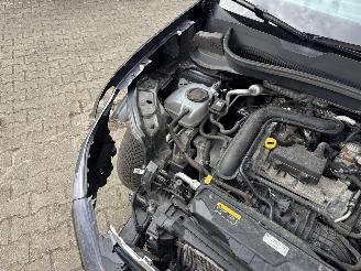Volkswagen T-Cross CROSS TSI 110 PK STYLE NAVI CLIMA CAMERA VIRT DASH B.J 09-2022 PLAATSCHADE picture 15