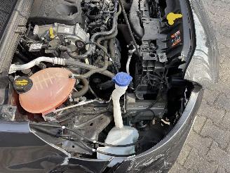 Ford Puma ST LINE X 125 PK NAVI CLIMA PDC B.J 09-2021 28 dkm Lichte schade picture 18