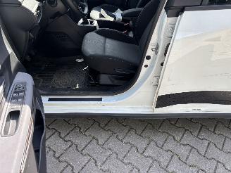 Dacia Jogger EXTREEM 110 PK NAVI CLIMA CAMERA 5 P B.J 06-2024 picture 15