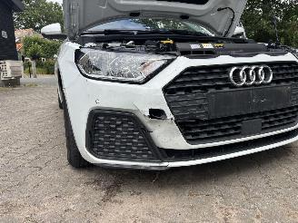 Audi A1 TFSI 95 PK VIRT DASH AIRCO PDC B.J 2023 LICHTE SCHROEFSCHADE picture 13
