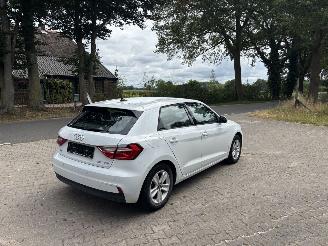 Audi A1 TFSI 95 PK VIRT DASH AIRCO PDC B.J 2023 LICHTE SCHROEFSCHADE picture 2