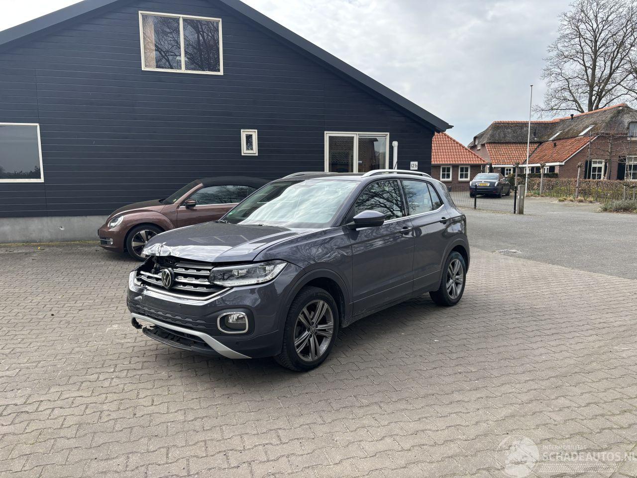 Volkswagen T-Cross SI 110 PK STYLE NAVI CLIMA CAMERA VIRT DASH B.J 09-2022 PLAATSCHADE