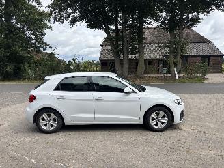 Audi A1 TFSI 95 PK VIRT DASH AIRCO PDC B.J 2023 LICHTE SCHROEFSCHADE picture 5