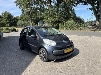 Avarii autoturisme Citroën C1 1.0 12V EDITION 5-drs Airco Stuurbekr Elec pakket B.J 2005 Geen APK 2005/8