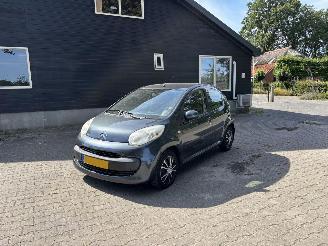 škoda osobní automobily Citroën C1 1.0 12V Ambaince 5-drs Airco Stuurbekr Elec pakket B.J 08-2005 2005/8