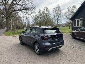 Volkswagen T-Cross 110 PK STYLE NAVI CLIMA CAMERA VIRT DASH B.J 09-2022 PLAATSCHADE picture 3