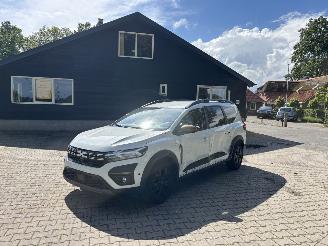 uszkodzony samochody osobowe Dacia Jogger EXTREEM 110 PK NAVI CLIMA CAMERA 5 P B.J 06-2024 2024/6