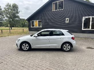 Audi A1 TFSI VIRT DASH AIRCO PDC B.J 2023 LICHTE SCHROEFSCHADE picture 6
