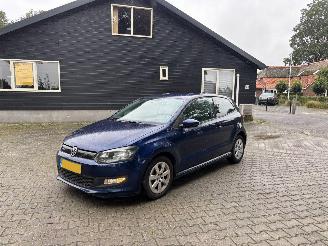 skadebil auto Volkswagen Polo TDI NAVI AIRCO STOELVERW CRUISE B.J 2011 2011/4