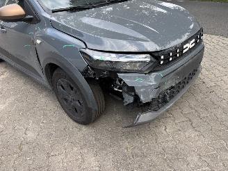 Dacia Jogger HYBRIDE AUTOMAAT 7 PERS EXTREEM NAVI CLIMA CAMERA CRUISE LED B.J 04-2026 picture 22