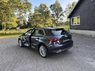 Audi A3 30 TFSI  AUTOMAAT SPORT CLIMA LED B.J 03-2023 picture 2