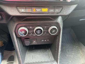 Dacia Jogger HYBRIDE AUTOMAAT 7 PERS EXTREEM NAVI CLIMA CAMERA CRUISE LED B.J 04-2026 picture 25