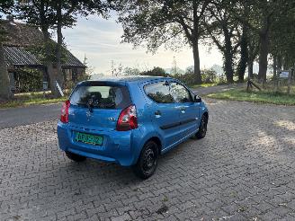 Suzuki Alto 1.0 COMFORT PLUS AIRCO 5-DRS B.J 2010 PARKEERSCHADE picture 4