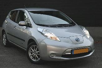 Coche accidentado Nissan Leaf Navi Clima Lmv Camera  B.J 2012 2012/2