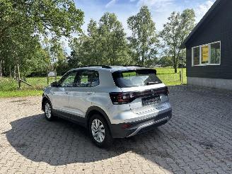Volkswagen T-Cross AUTOMAAT 110 PK NAVI CLIMA CAMERA VIRT DASH B.J 09-2023 picture 2