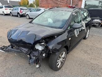 krockskadad bil auto Seat Ibiza  2016/10