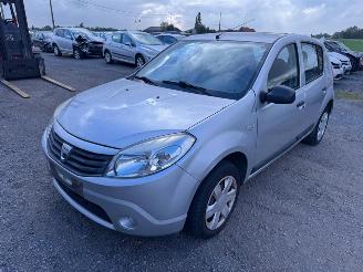 uszkodzony samochody osobowe Dacia Sandero I 2008/11