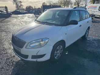 skadebil auto Skoda Fabia  2014/4