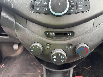 Chevrolet Spark  picture 21