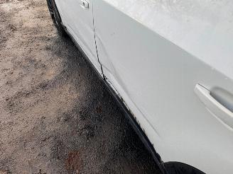 Chevrolet Orlando  picture 9