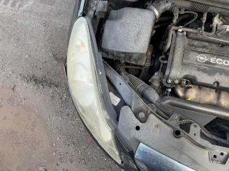 Opel Corsa  picture 23
