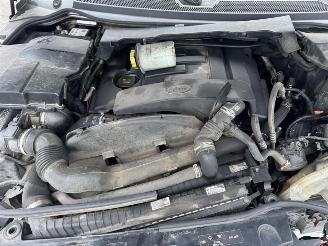 Land Rover Discovery 4 HSE picture 12