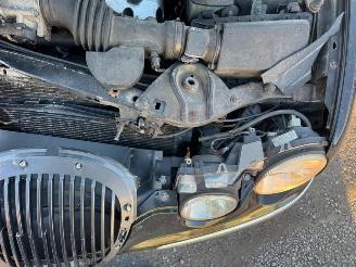 Jaguar S-type  picture 17