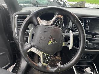 Mitsubishi Outlander BLACK EDITION picture 15