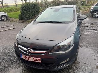 Unfallwagen Opel Astra  2014/5