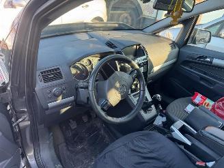 Opel Zafira  picture 13