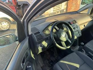 Volkswagen Touran  picture 9